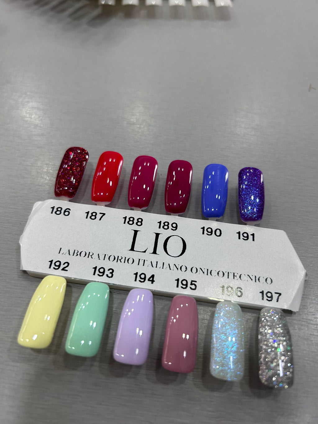 Gel Polish Colorati LIO AZIENDA ITALIANA ONICOTECNICA